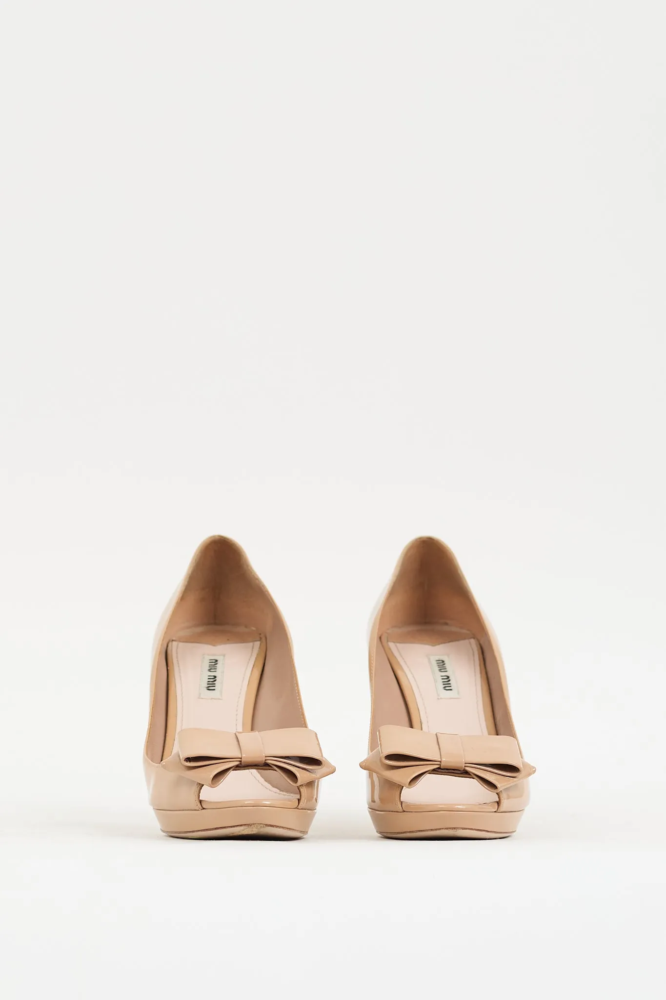 Beige Patent Bow Curved Pump