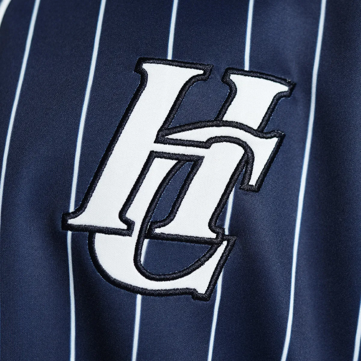 Classic Striped Baseball Jersey - Stylish and Comfortable Design for All Seasons