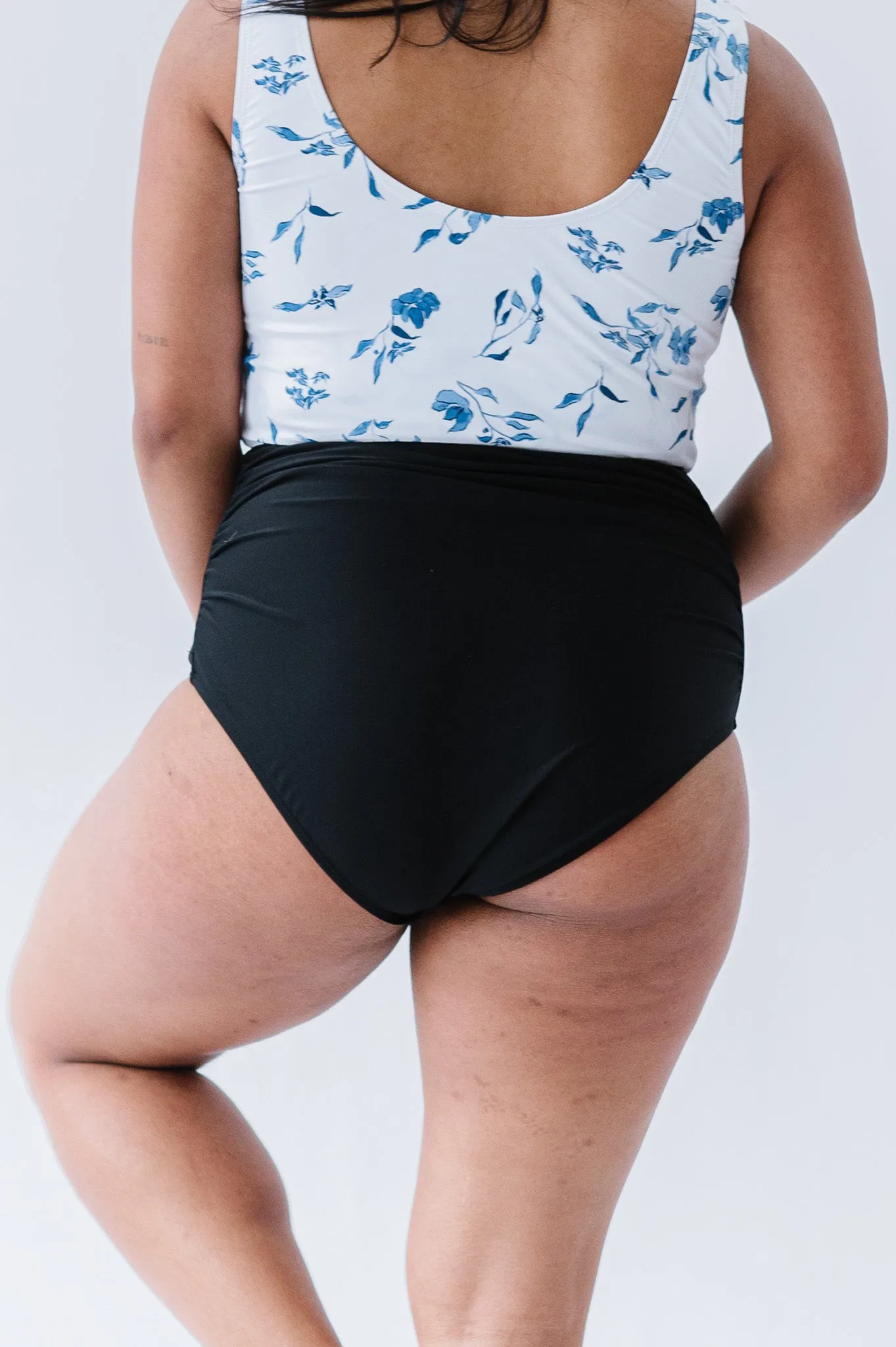 High Rise Barefoot Bottom | Black