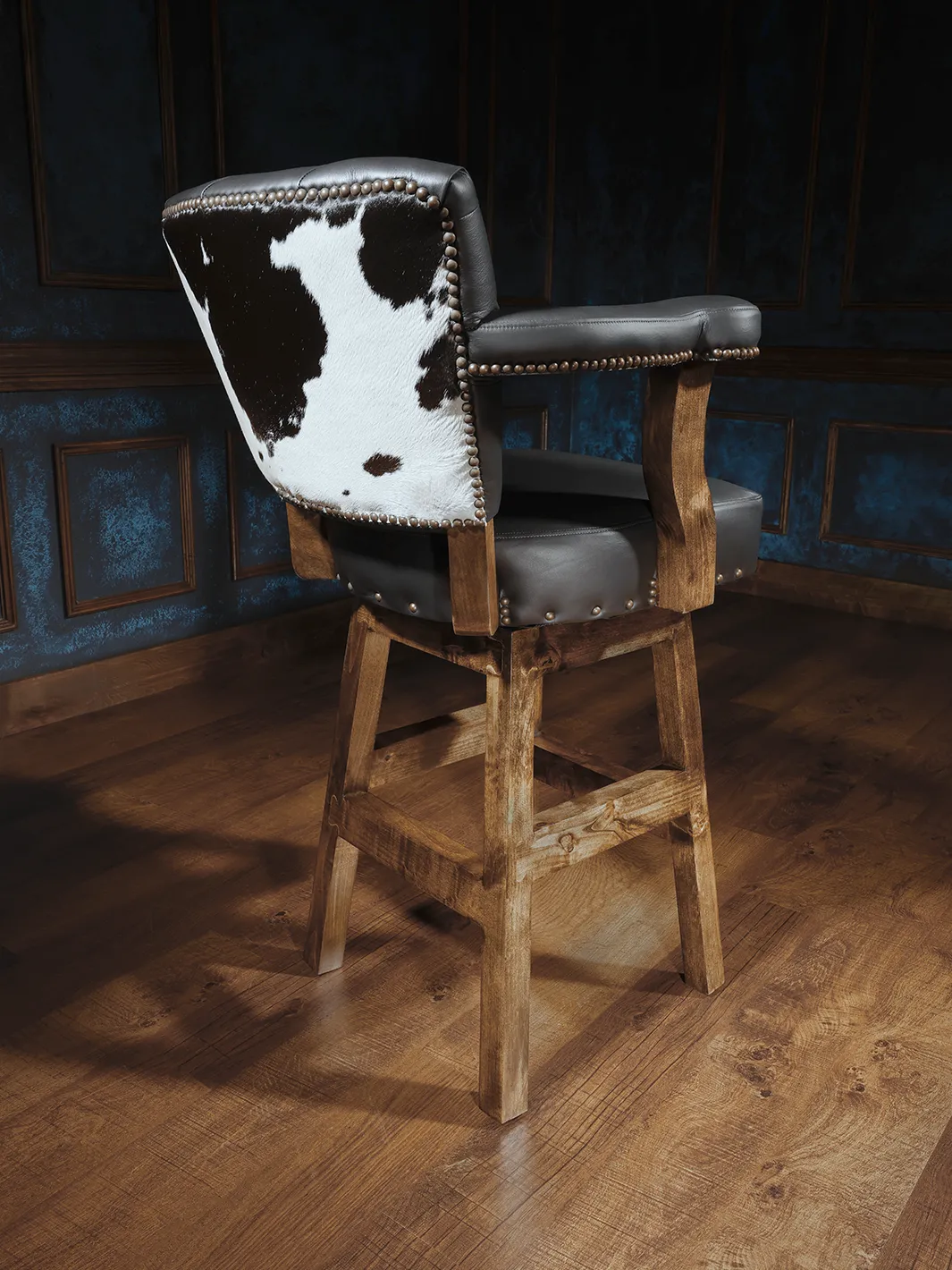 Midnight Cowboy Chisum Western Bar Stool