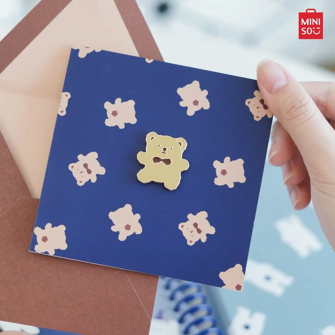 MINISO Little Bear Series Greeting Card Set - with Pin