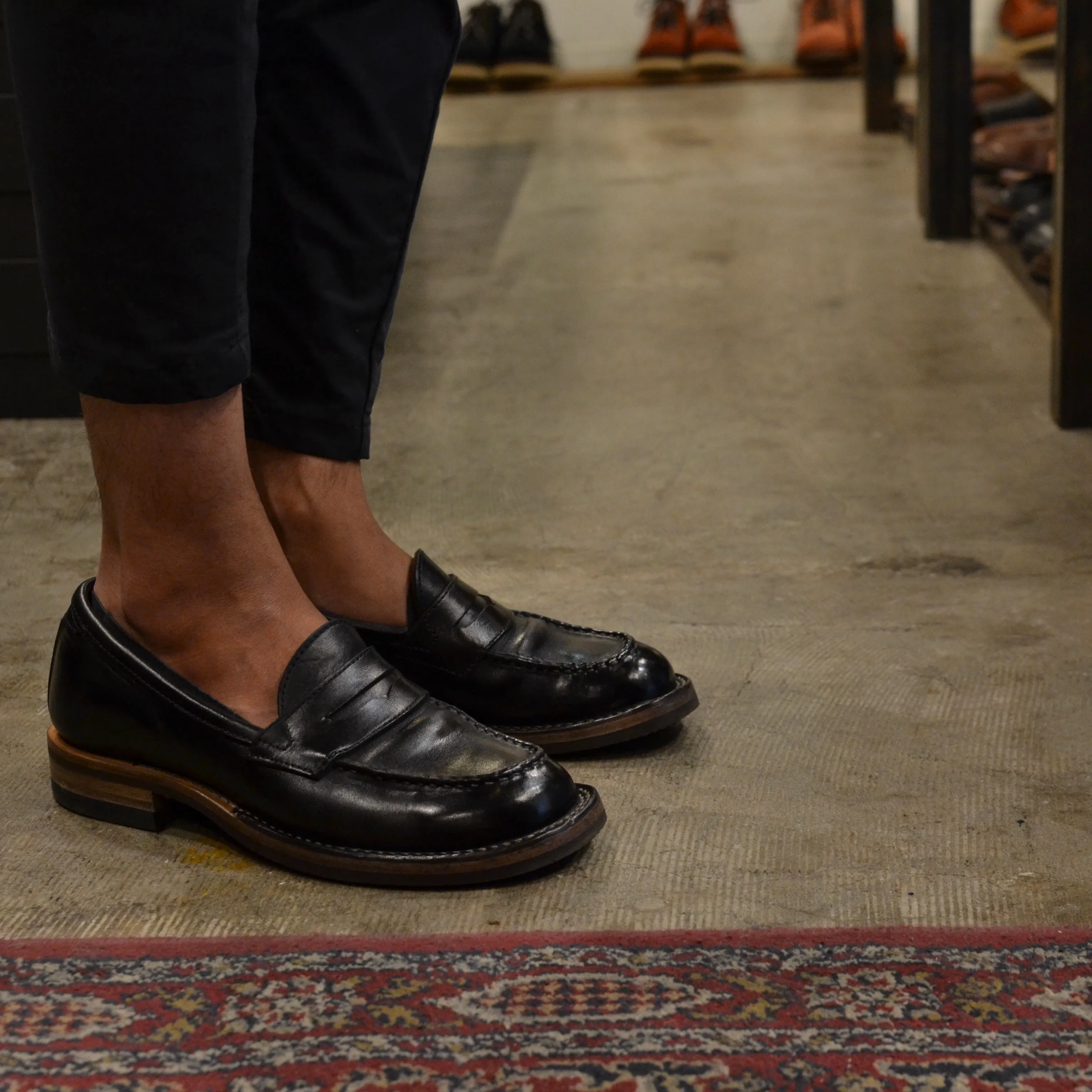 ROOTS C LOAFER